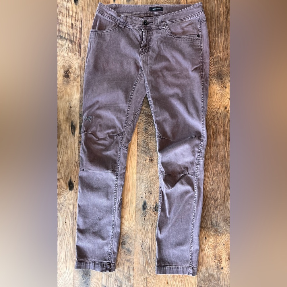 Arc'teryx Women's Straight Leg Pants in Mauve